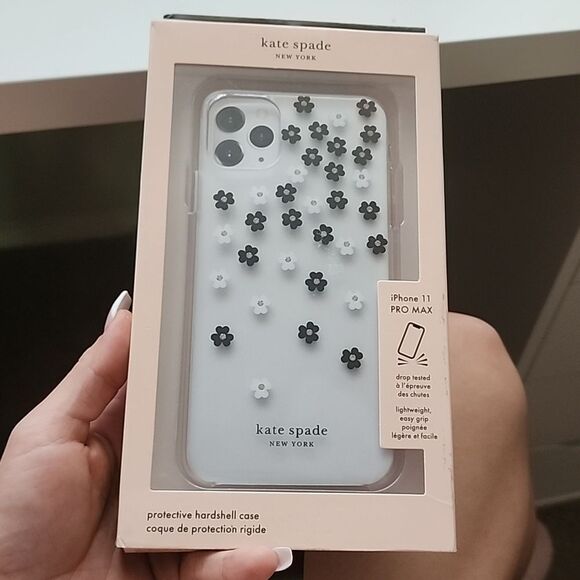 kate spade Other - Kate spade iPhone 11 pro max floral protective hardshell phone case flowers nwt